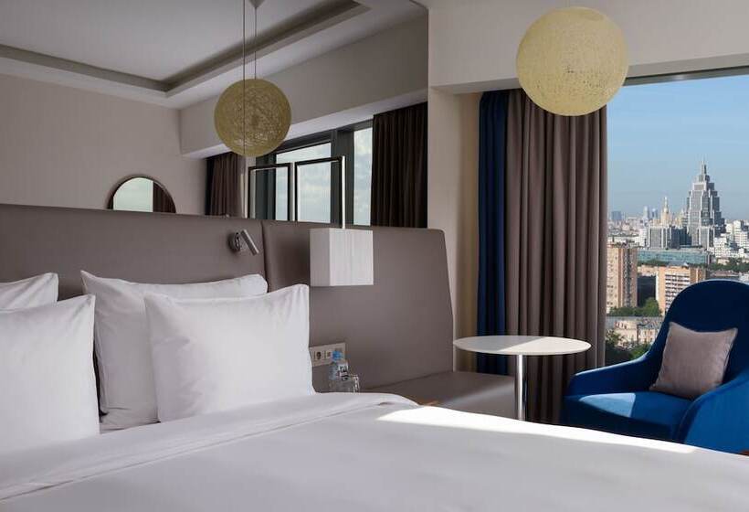 اتاق اجرایی, Radisson Blu Olympiyskiy