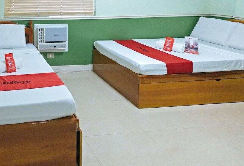 Семейный Номер, Reddoorz @ Bonifacio St Cebu