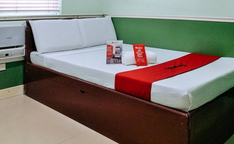Quarto Estandar, Reddoorz @ Bonifacio St Cebu