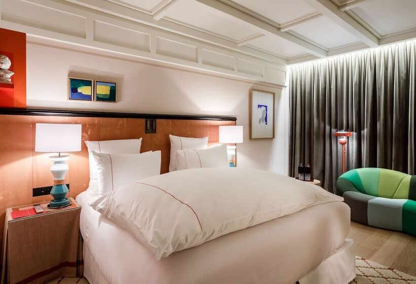 デラックスルーム, Sinner Paris