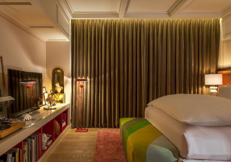 エクゼクティブルーム, Sinner Paris