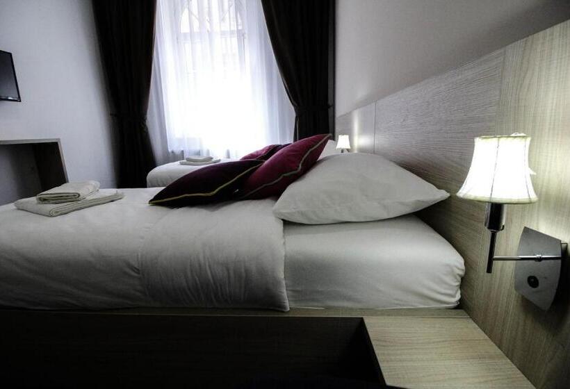 آپارتمان 2 خوابه, Story