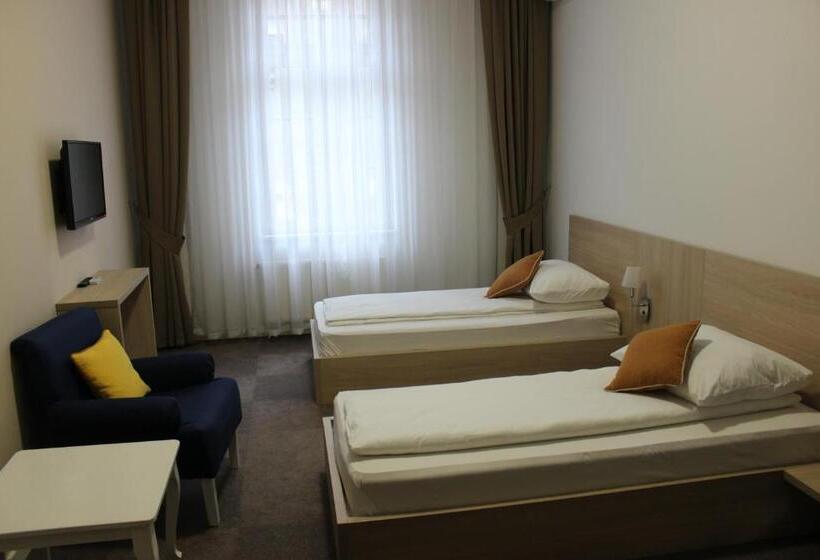 آپارتمان 2 خوابه, Story