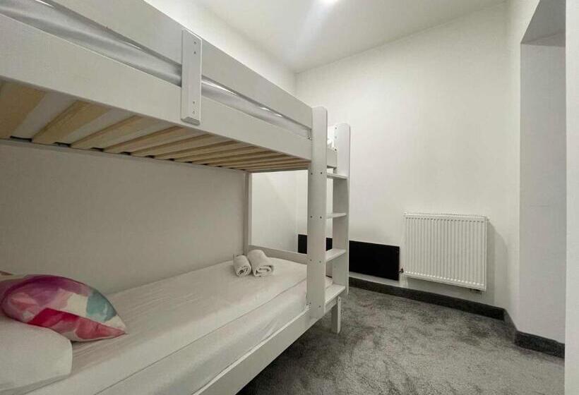 آپارتمان 1 خوابه همکف, Story