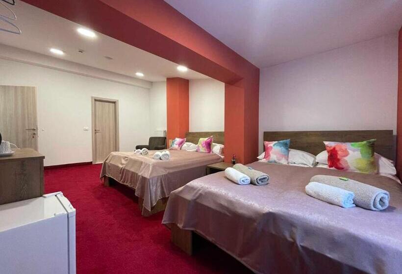 آپارتمان 1 خوابه با تراس, Story