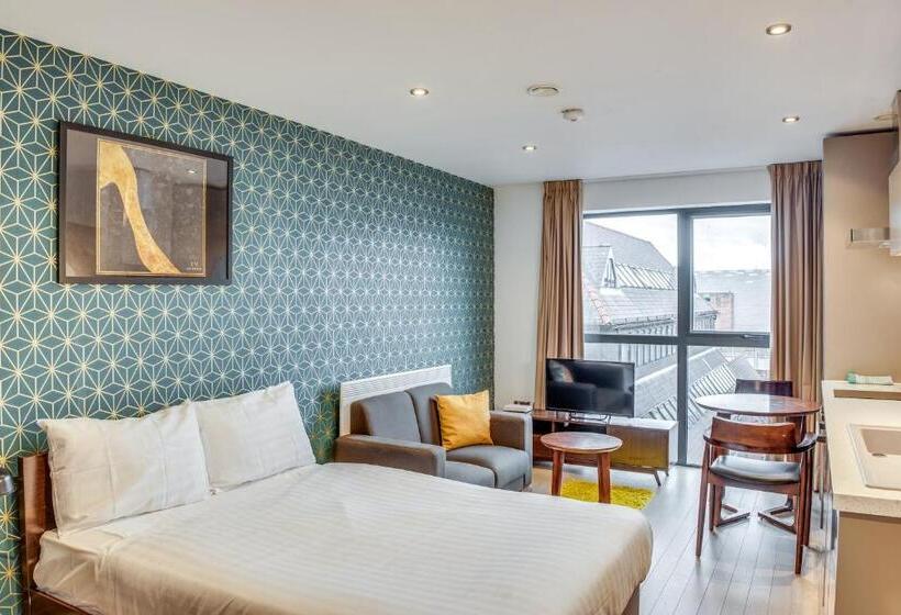 استودیوی استاندارد, Terlon Apartments