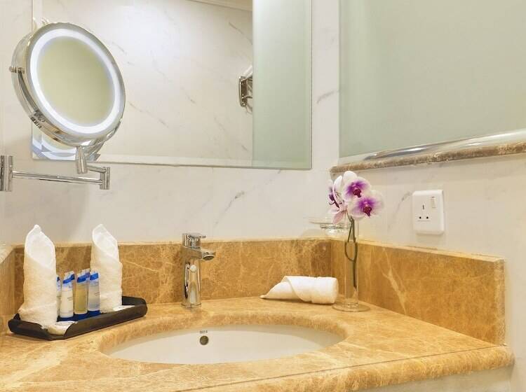 带城市景观的标准间, Tulip Inn Al Daar Rawafid