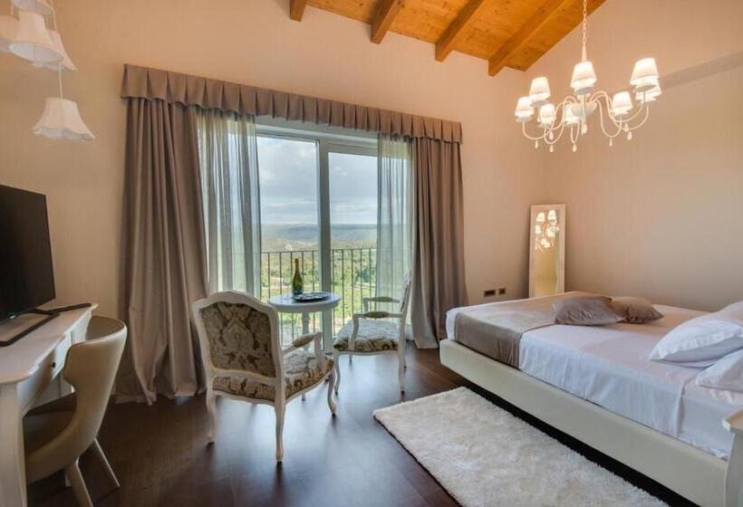 豪华房间, Wine Residence Cattunar