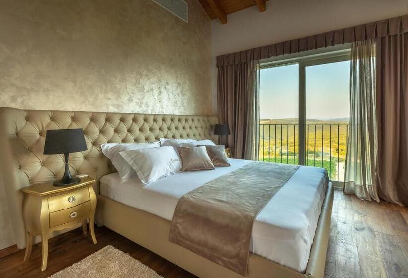 带海景的复工套房, Wine Residence Cattunar