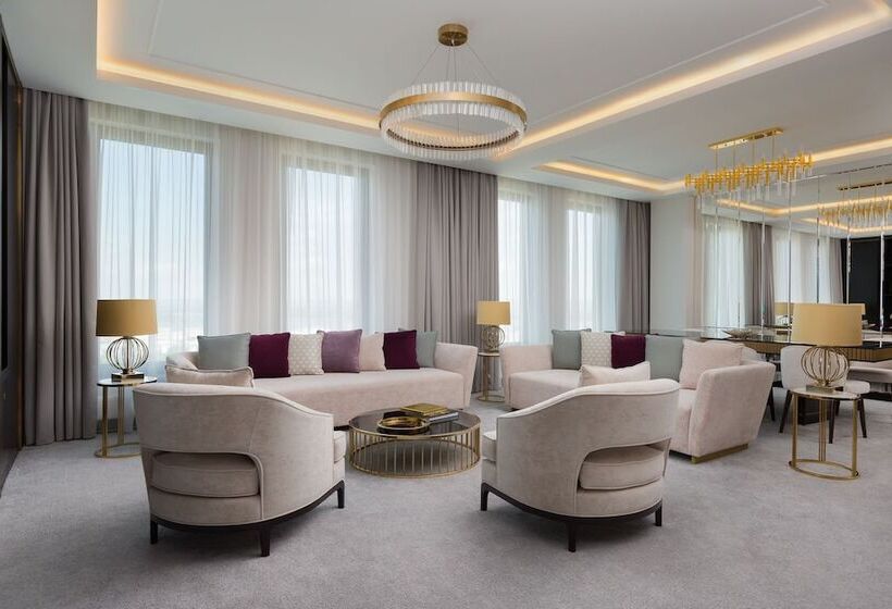 سوئیت رویال, Lotte Hotel Samara