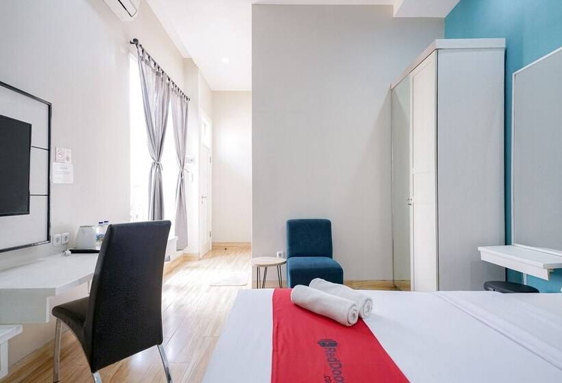 标准间, Reddoorz Premium Near Rs Pondok Indah