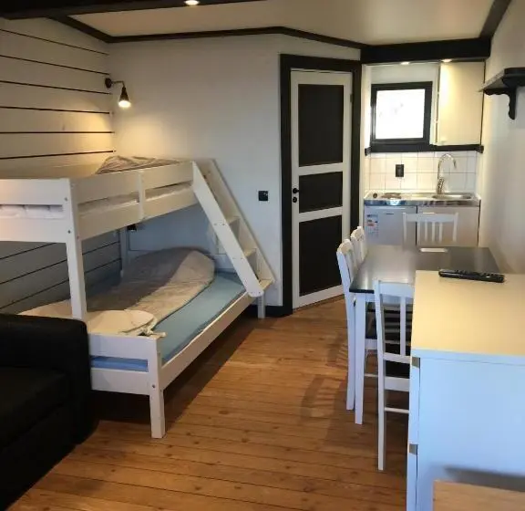 海の見えるスタンダードスタジオ, Strandbaden Köpingsvik