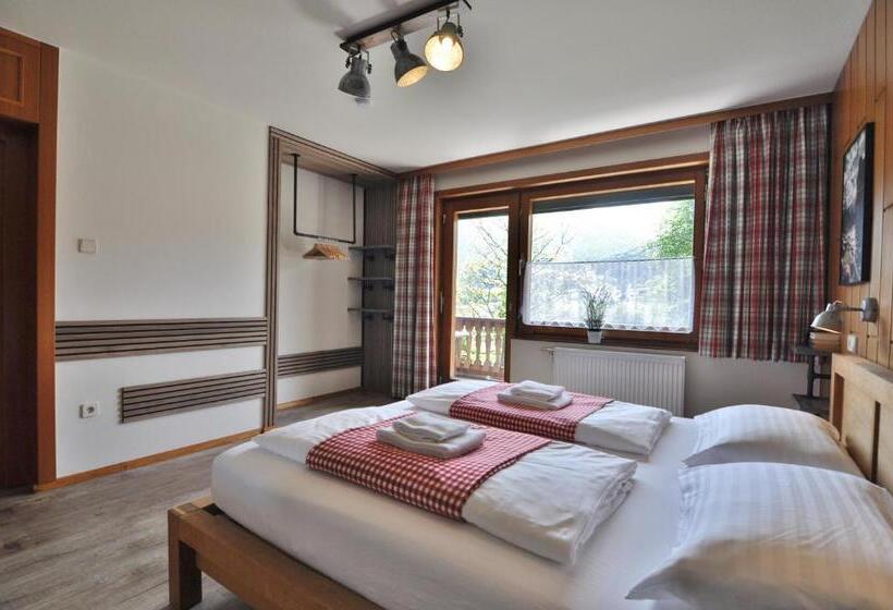 침실 1개 발코니 아파트, Pension & Apartments Weissbriach