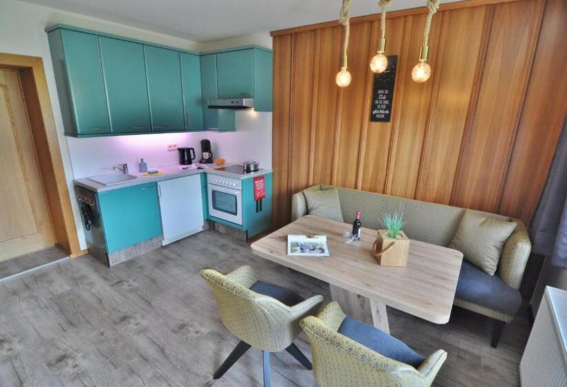 침실 1개 발코니 아파트, Pension & Apartments Weissbriach