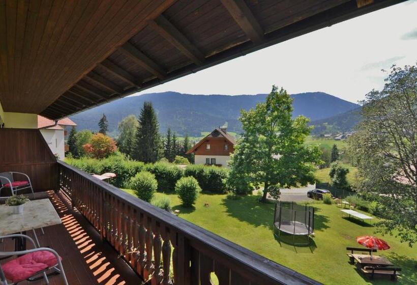 침실 2개 아파트, Pension & Apartments Weissbriach