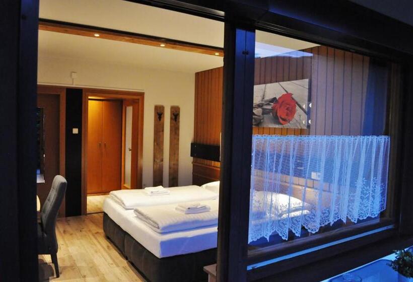 스탠다드 발코니 룸, Pension & Apartments Weissbriach