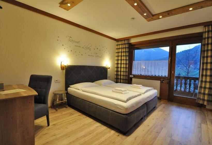 패밀리 룸, Pension & Apartments Weissbriach