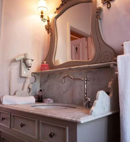 Superior Kolmen Hengen Huone, Amaryllis Boutique Guest House