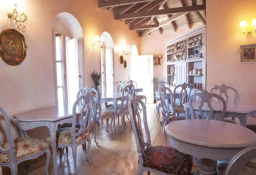 Talo 1 Makuuhuone, Amaryllis Boutique Guest House