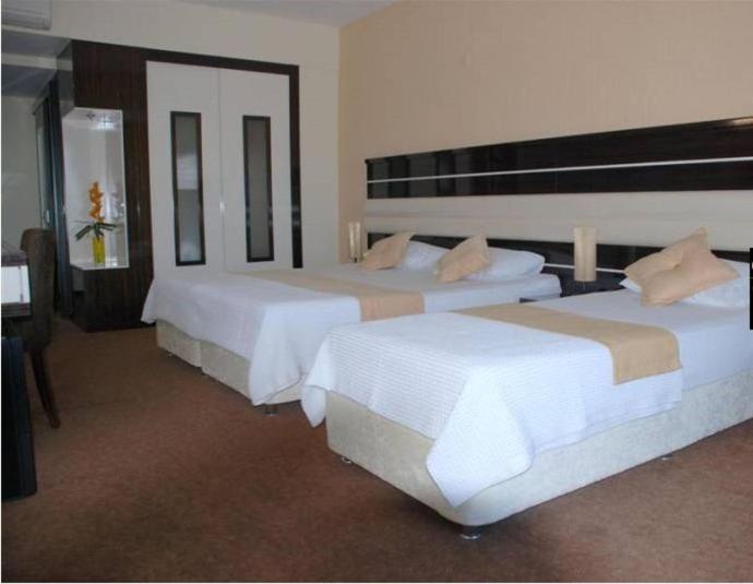 חדר סטנדרט לשלושה, La Bella Soma