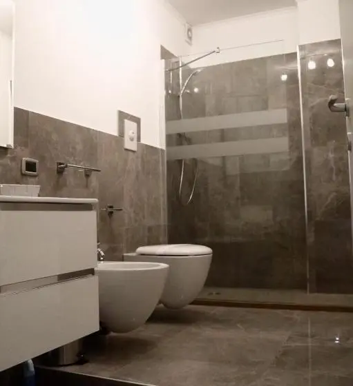 اتاق استاندارد چهارنفره با بالکن, B&b Del Corso