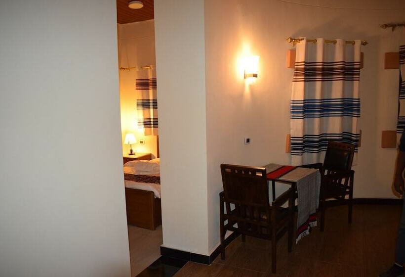 اتاق خانوادگی, Bete Serkie Lalibela