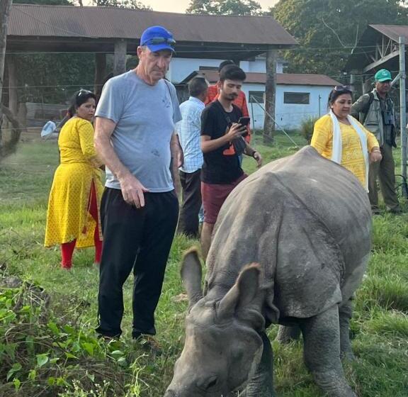 اتاق استاندارد یک نفره, Chitwan Park Village