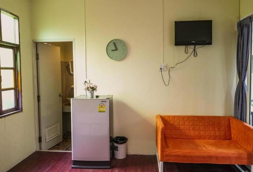 Номер Стандарт, Roomquest Amphawa Floating Market