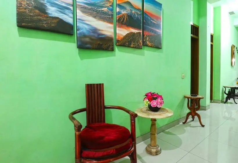 Quarto standard, Setia Budi