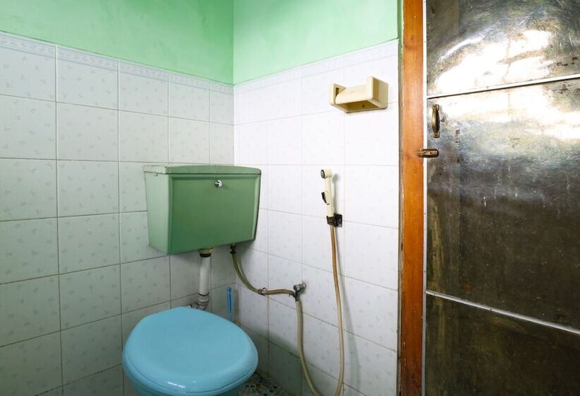 Chambre Deluxe, Setia Budi