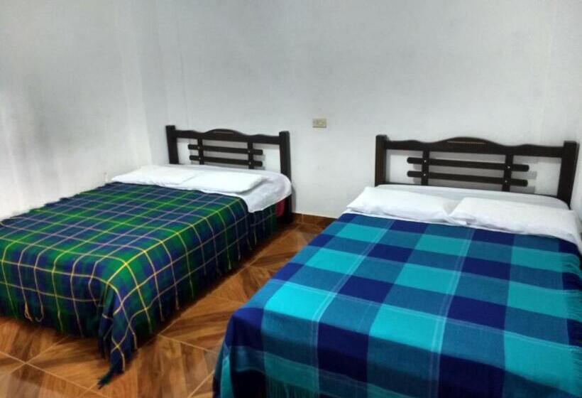 اتاق استاندارد, El Turista