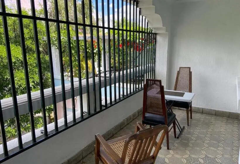 اتاق استاندارد با بالکن, Hostal Cumbres Del Volcan Flor Blanca