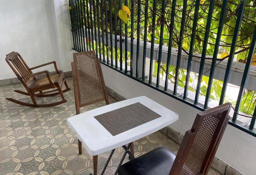 스탠다드 발코니 룸, Hostal Cumbres Del Volcan Flor Blanca