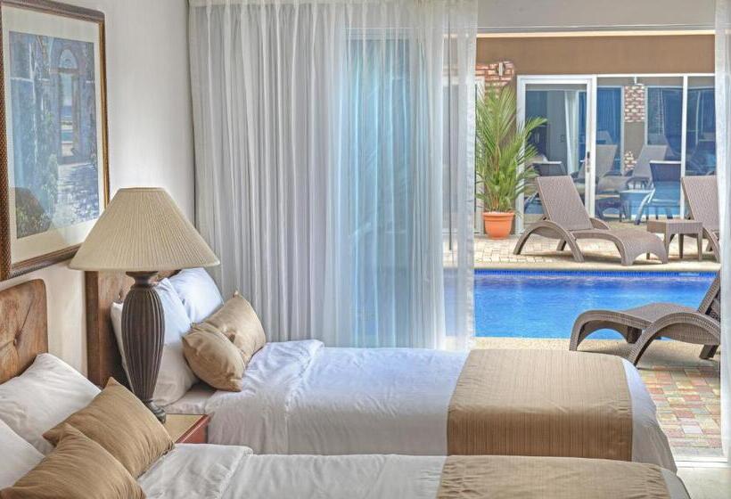 Quarto Estandar, Beachfront Hotel Tramonto