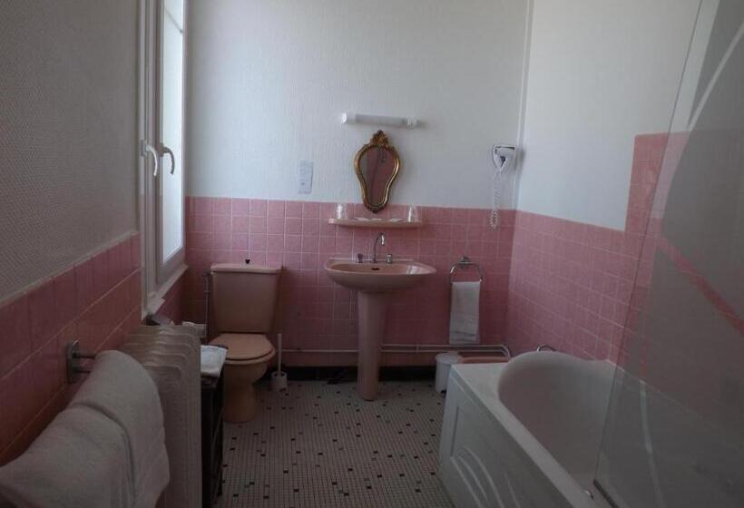 חדר סטנדרט לארבעה, Du Parc