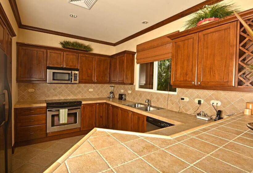 침실 3개 바다 전망 아파트, Hrg Condos At Los Suenos