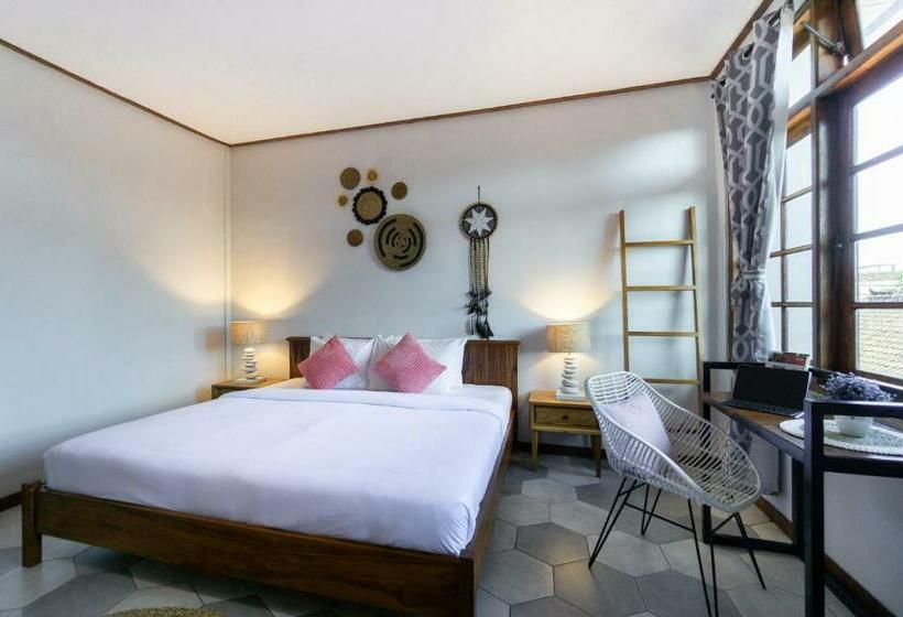 غرفة ديلوكس, Interconnection Hostel