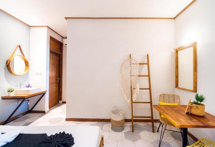 Номер Deluxe, Interconnection Hostel