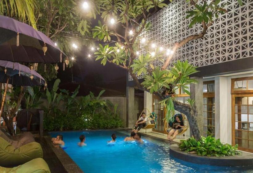 غرفة عائلية, Interconnection Hostel