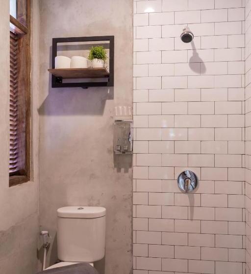 غرفة ديلوكس, Interconnection Hostel