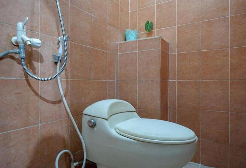 豪华房间, Reddoorz Syariah @ Sunan Bonang Magelang