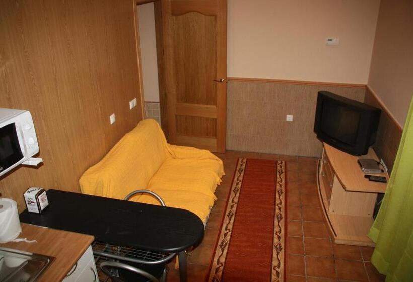 إستوديو قياسى, El Rento Alojamiento Rural