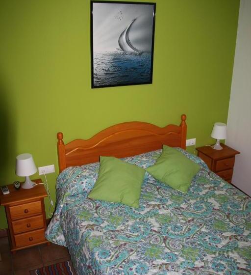 إستوديو قياسى, El Rento Alojamiento Rural