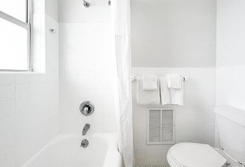 带大床的标准工作室, Winterset