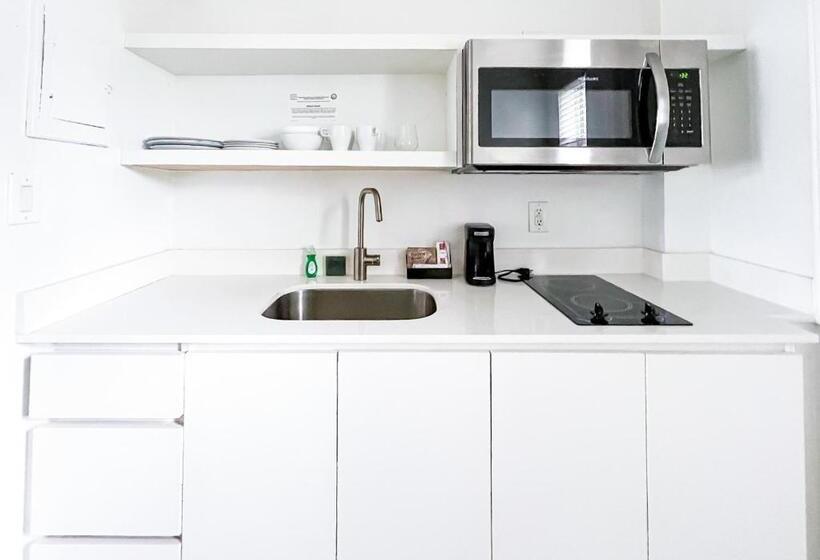 豪华工作室, Winterset