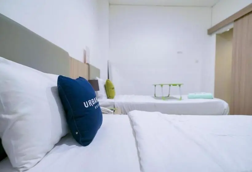 スーペリアールーム, Urbanview Hotel Bes Mangga Besar By Reddoorz