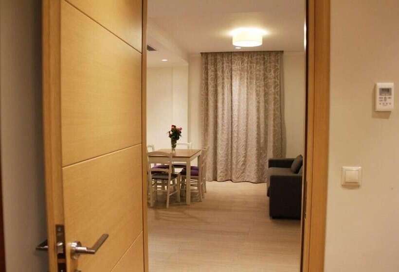 Студия Стандарт, Niriides Luxury Villas