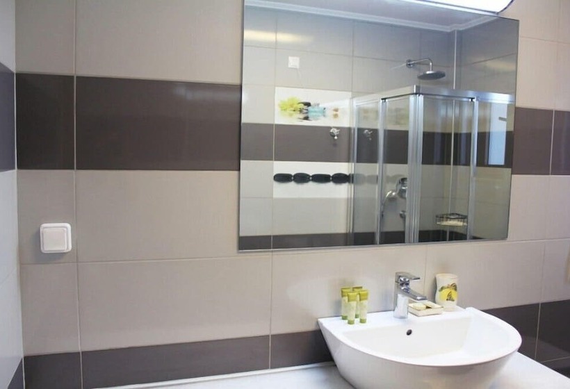 דירת שני חדרים, Niriides Luxury Villas