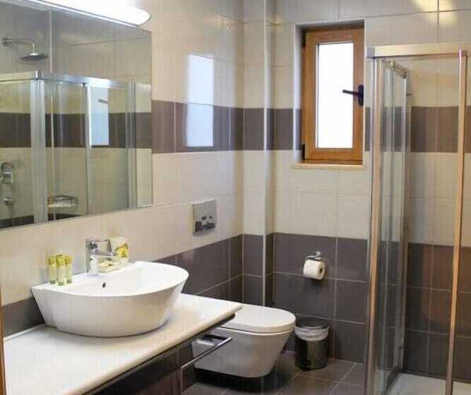 דירת שני חדרים, Niriides Luxury Villas