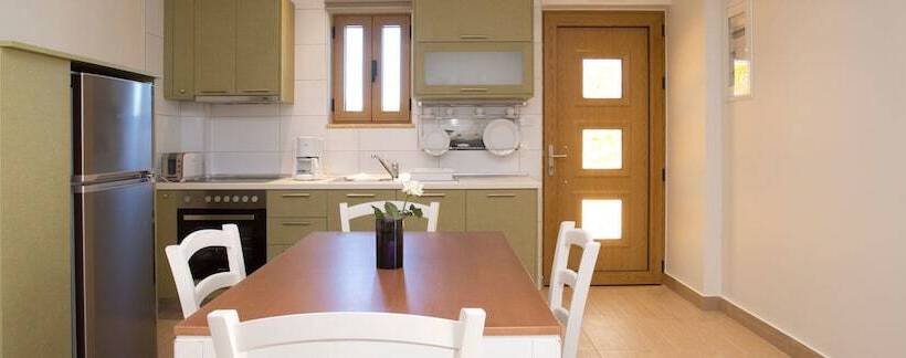 דירת שני חדרים, Niriides Luxury Villas